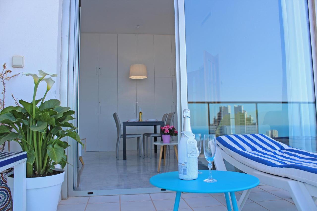Apartamento de Lujo con terraza privada y vistas al mar en Torre Lúgano Benidorm Exterior foto