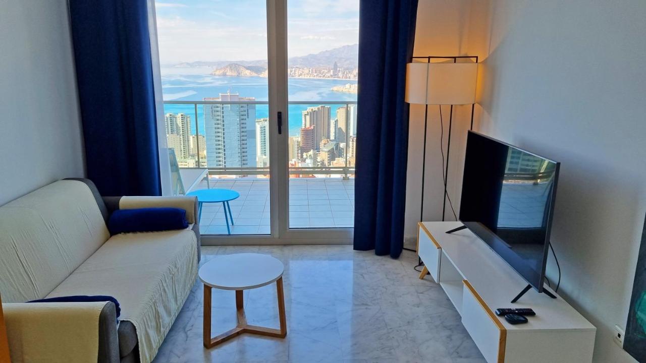 Apartamento de Lujo con terraza privada y vistas al mar en Torre Lúgano Benidorm Exterior foto